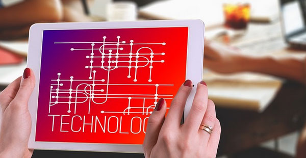 企業(yè)戰(zhàn)略定位三要素是什么？包括哪些理論？